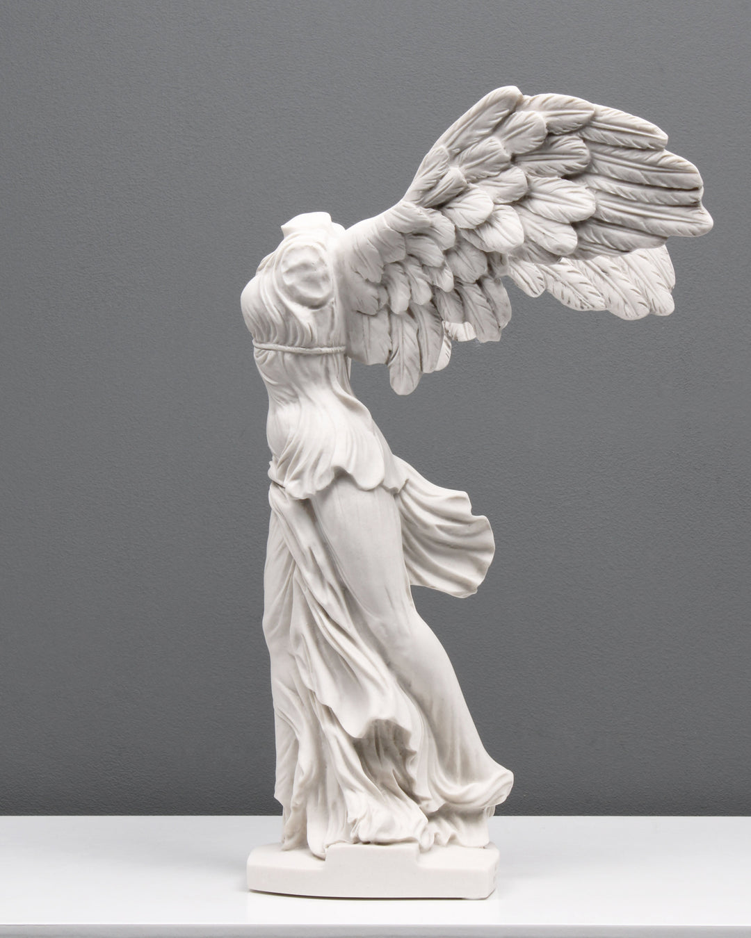 Geflügelter Sieg Statue (Klein)