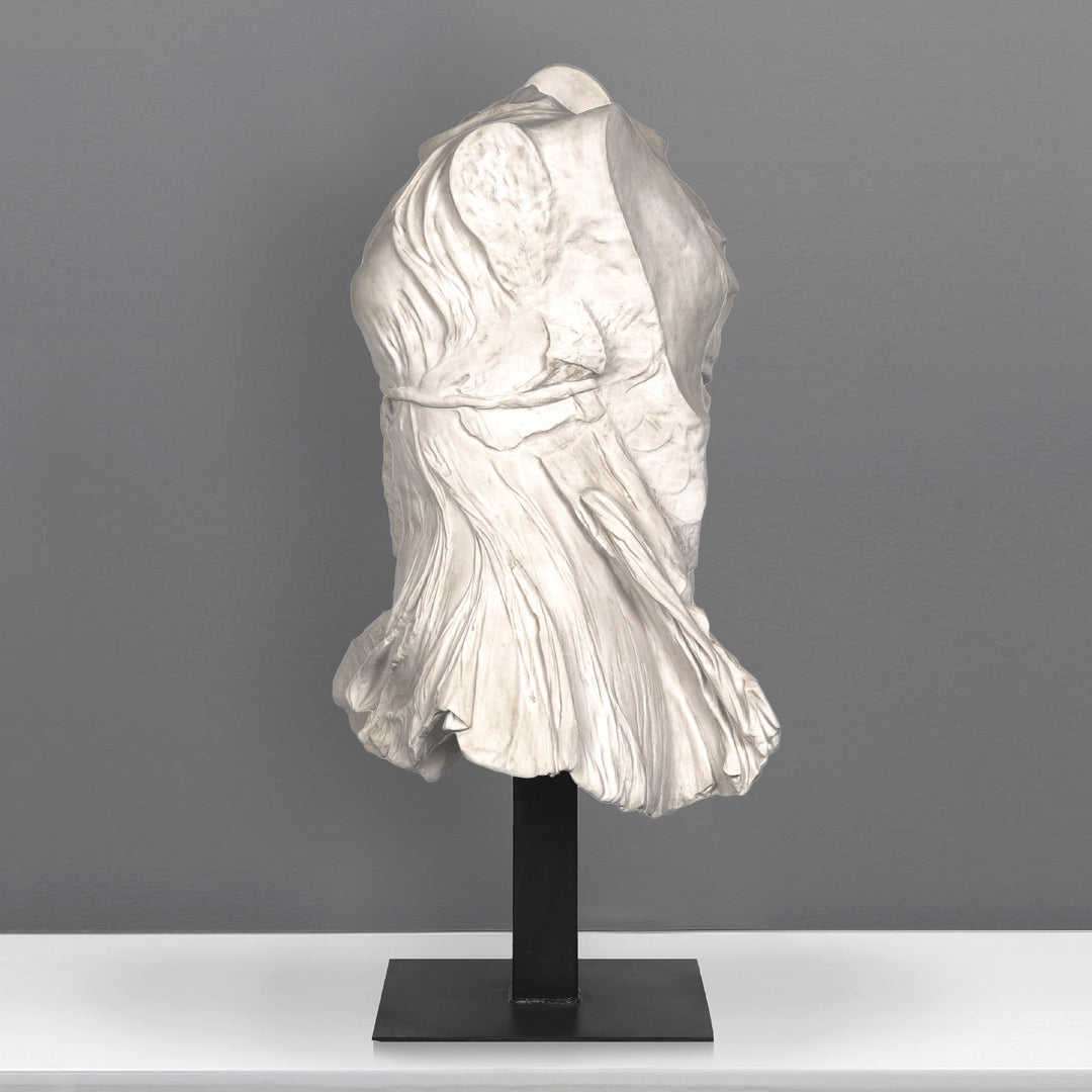 Nike Torso Lebensgrosse Statue – Gefluegelter Sieg von Samothrake