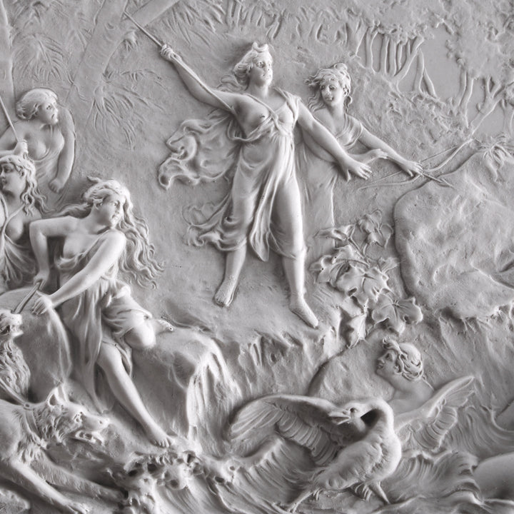 Relief Diana bei der Jagd