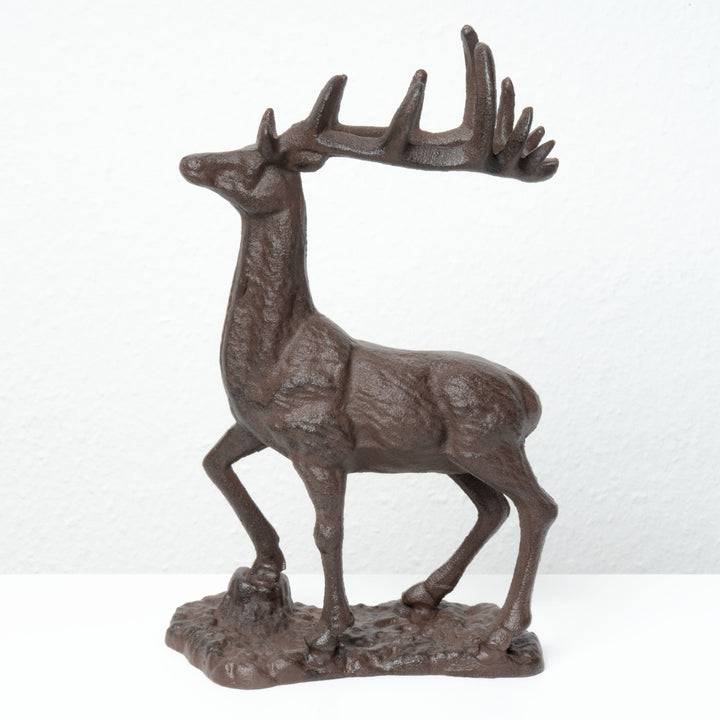 Gusseisen Hirsch Statue – Symbol für Stärke und Eleganz