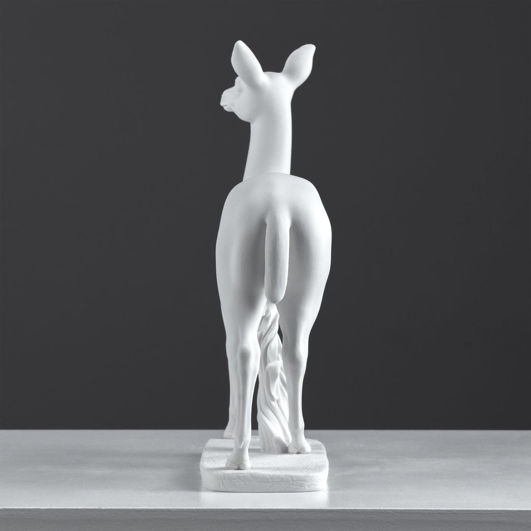 Hirschfigur (Bronzierte Skulptur aus Kunstharz) elegant
