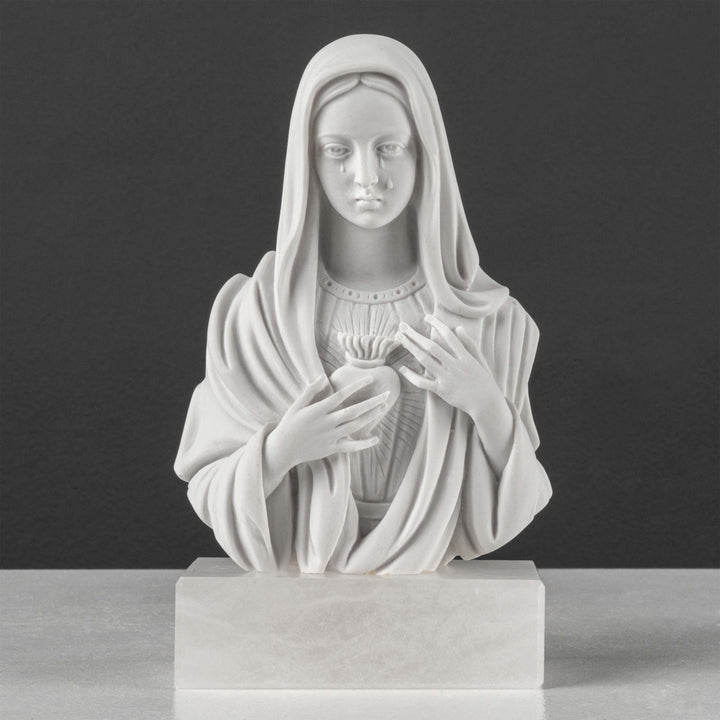 Büstenskulptur des Unbefleckten Herzens Mariens (Madonna-delle-Lacrime-Relief)