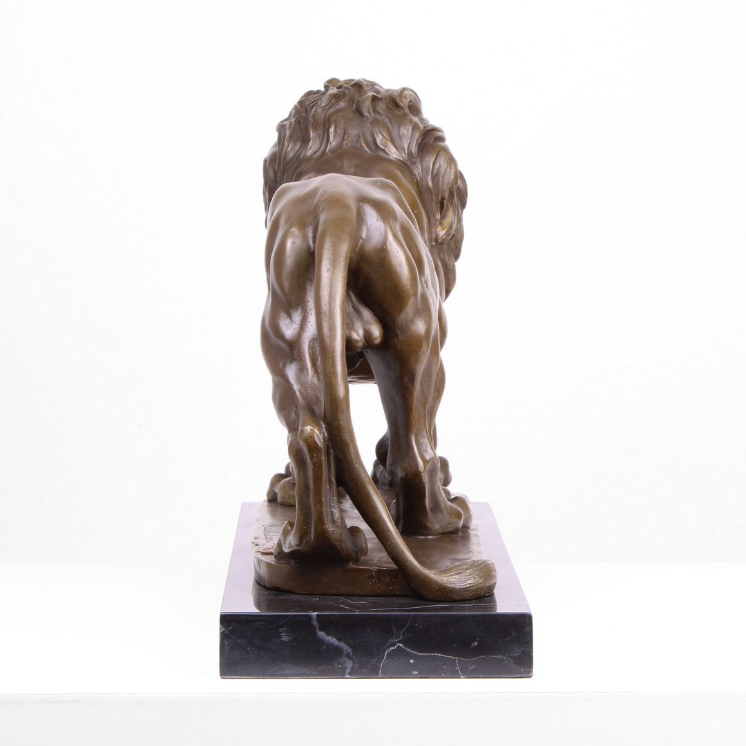 Große Löwenstatue (Bronze, Wachsguss)
