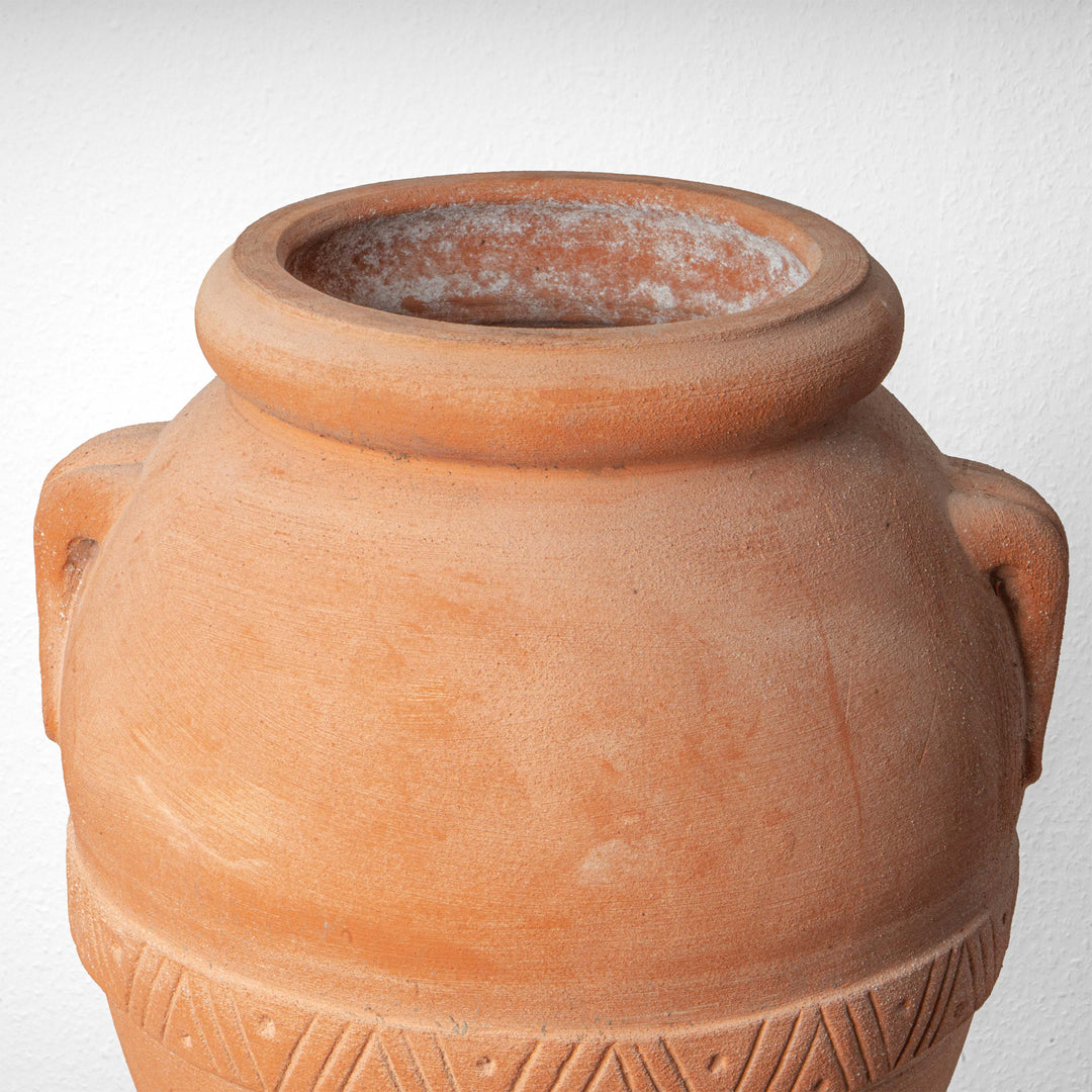 Klassischer toskanischer Terrakotta Krug mit Henkeln