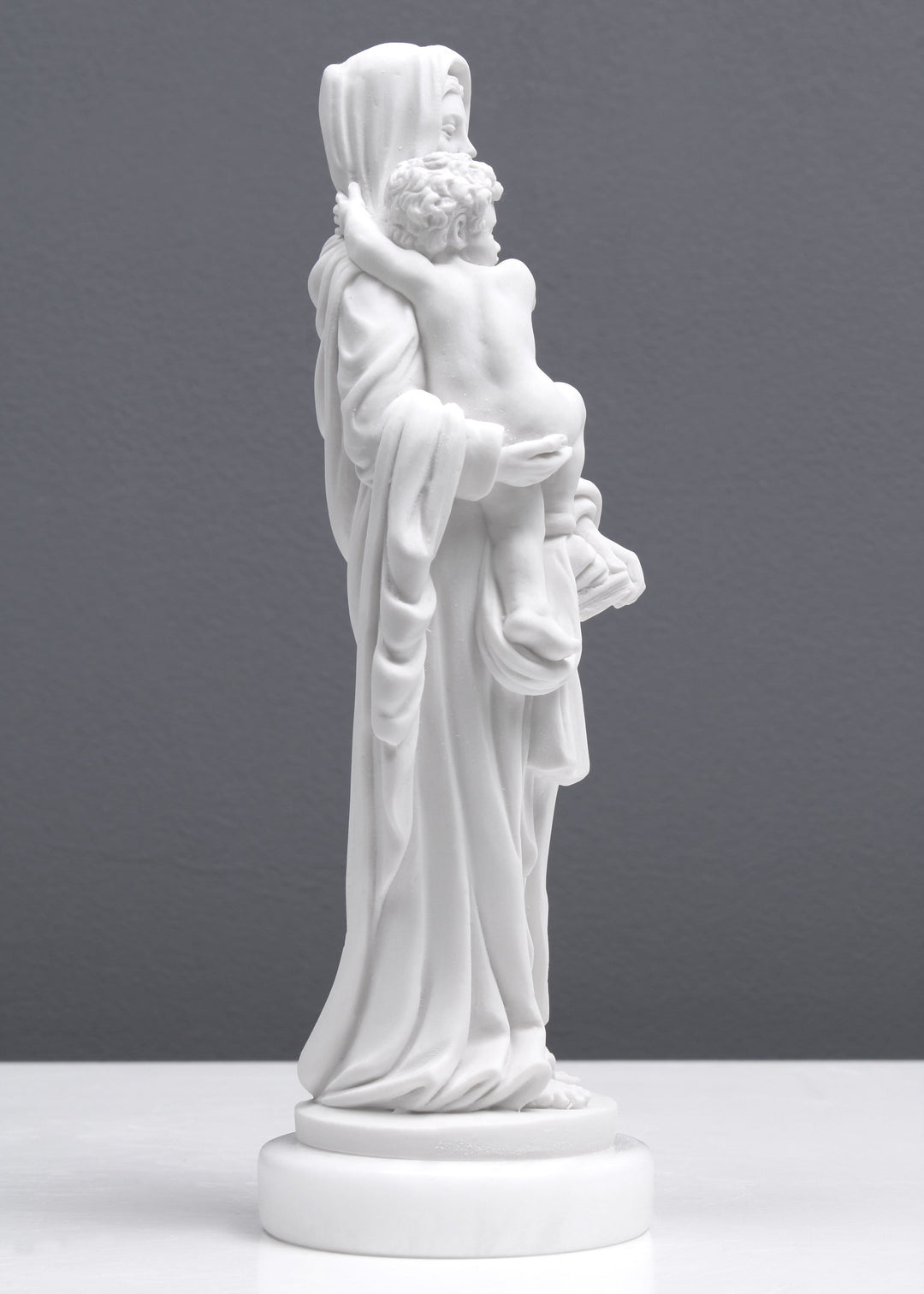 Madonna und Kind Statue (Madonna delle Arpie von Andrea del Sarto)