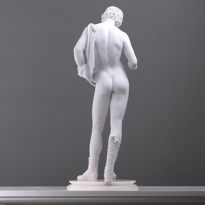 Narzissen Garten Statue