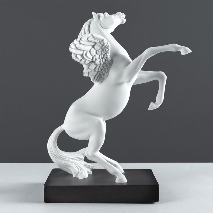 Pegasus Statue — Geflügeltes Pferd der griechischen Mythologie