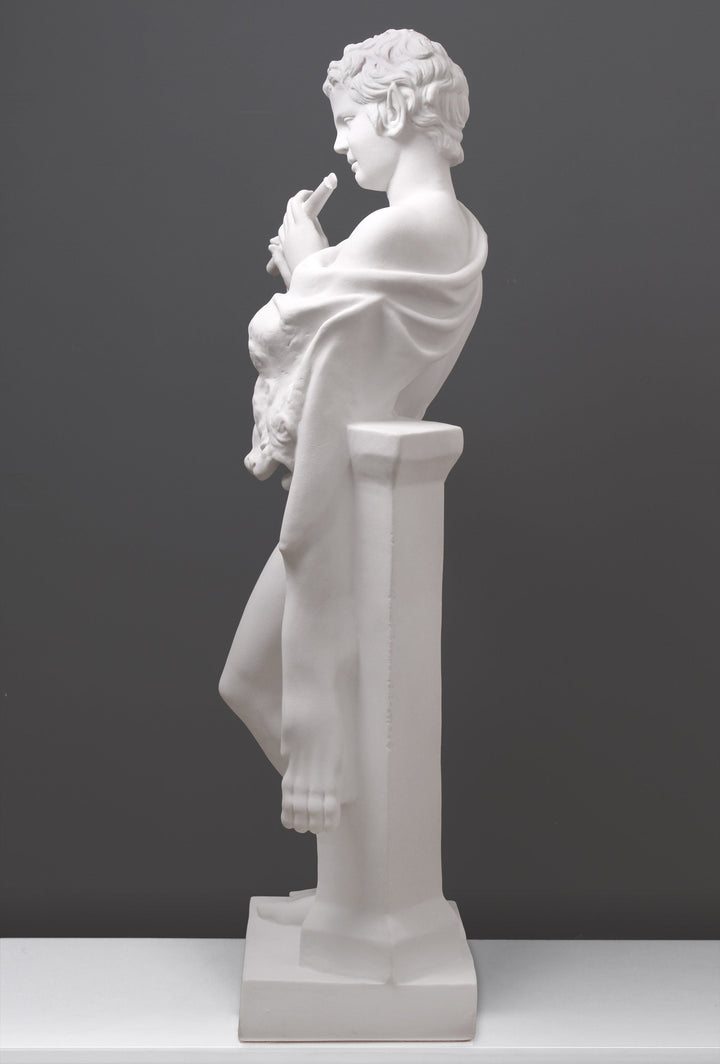 Satyr mit Floete Statue