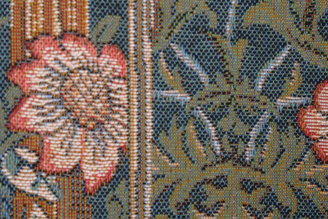 Grüner Gobelin Wandteppich – Vögel essen Erdbeeren (Jacquard gewebt)