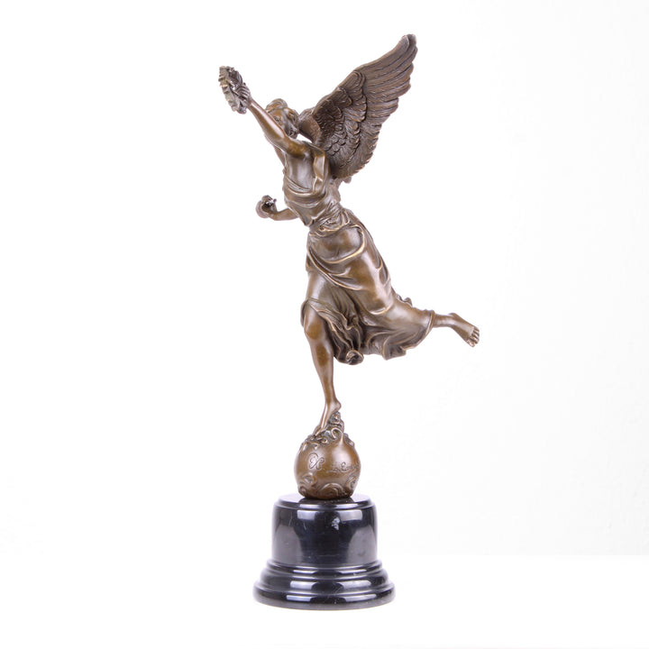 Geflügelte Siegesgöttin Nike Statue (Bronze, Wachsguss)