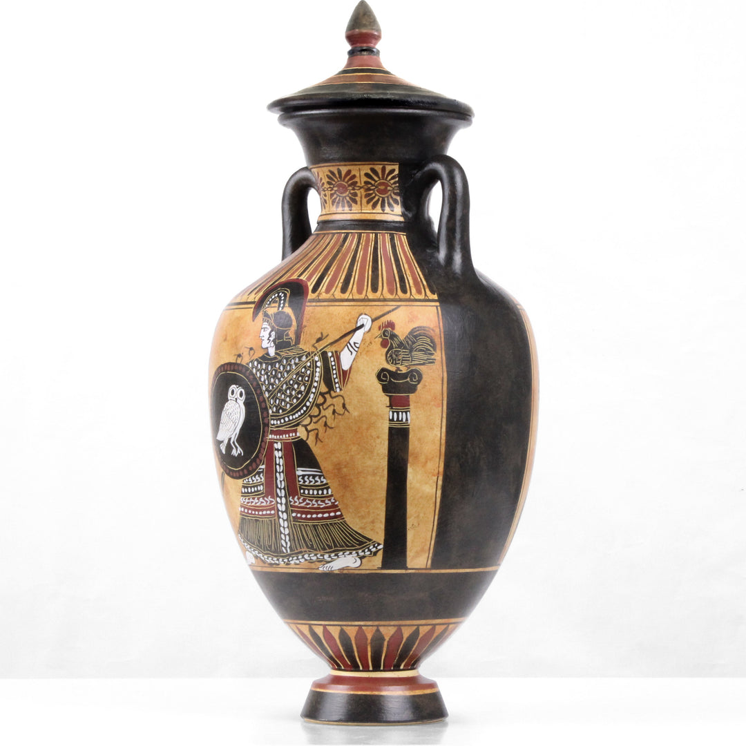 Antike griechische schwarzfigurige panathenaeische Amphore mit Athena und Laeufern