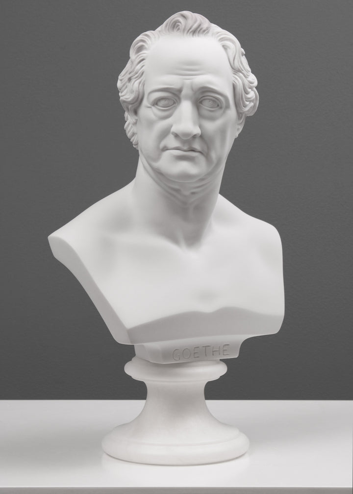 Goethe Büste Statue