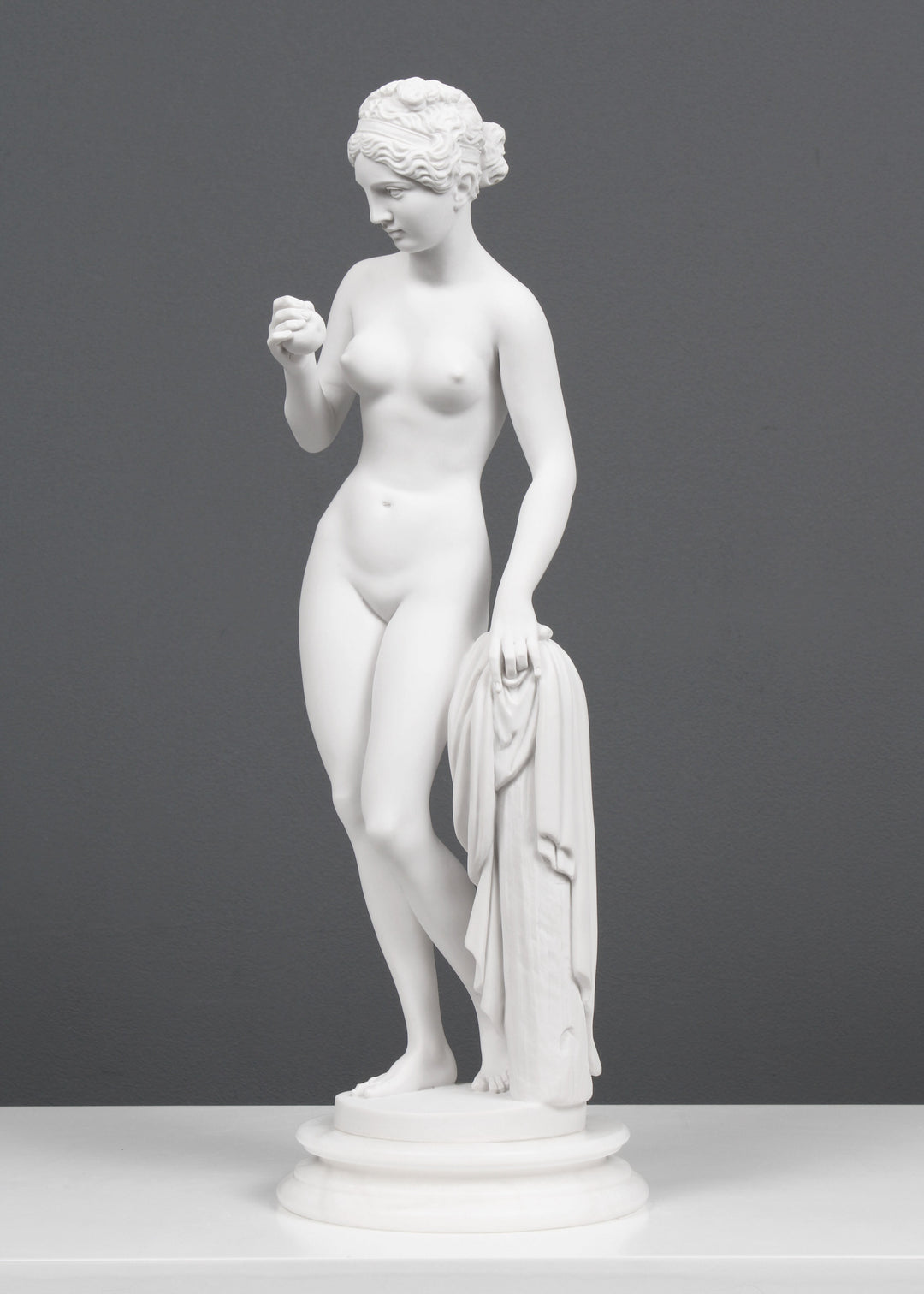 Venus mit dem Apfel Statue von Bertel Thorvaldsen