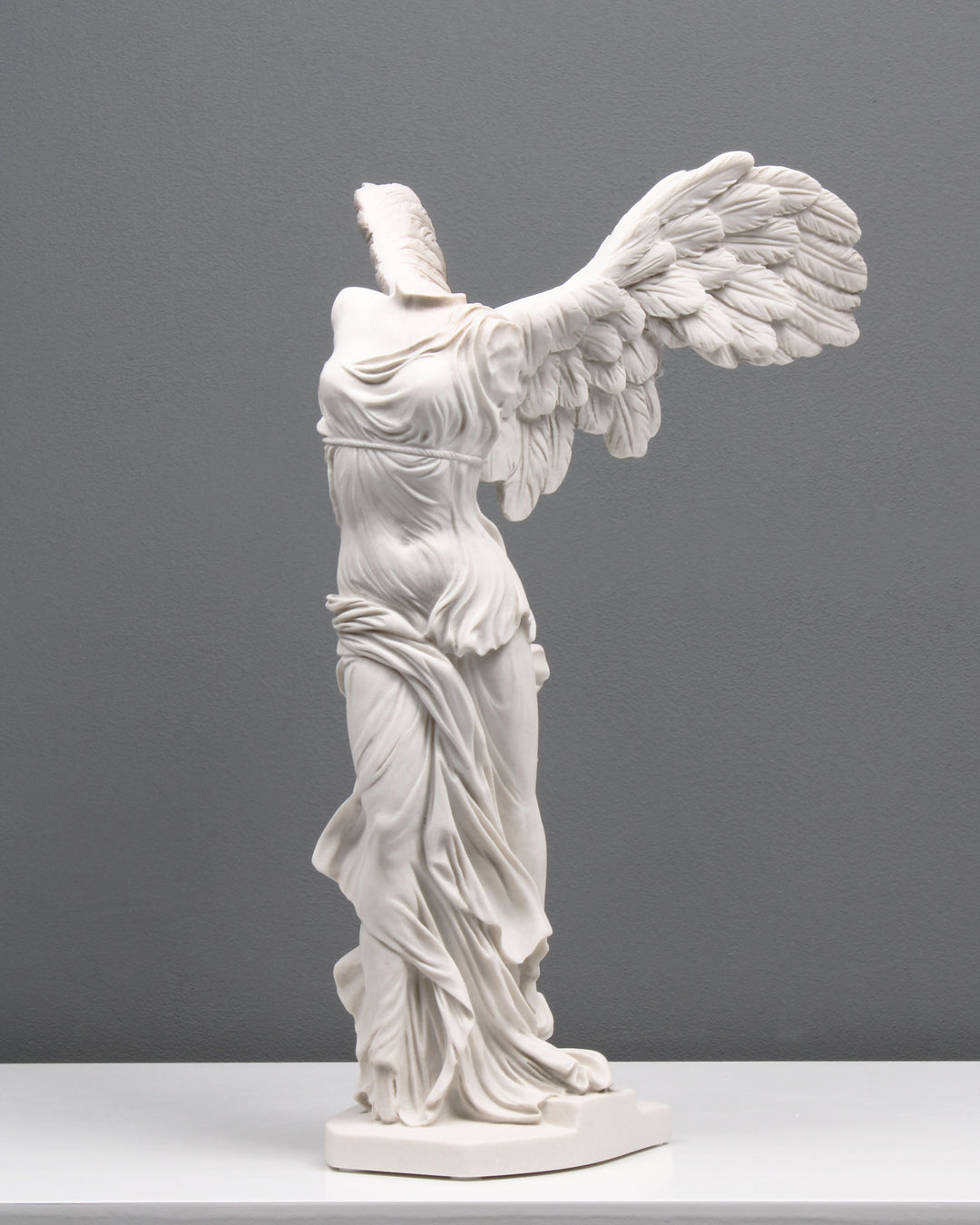 Geflügelter Sieg Statue (Klein)