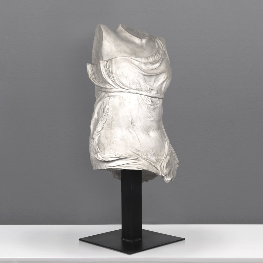 Nike Torso Lebensgrosse Statue – Gefluegelter Sieg von Samothrake