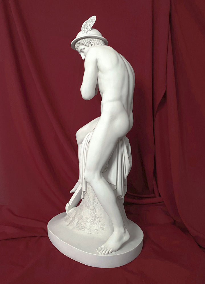 Merkur Statue