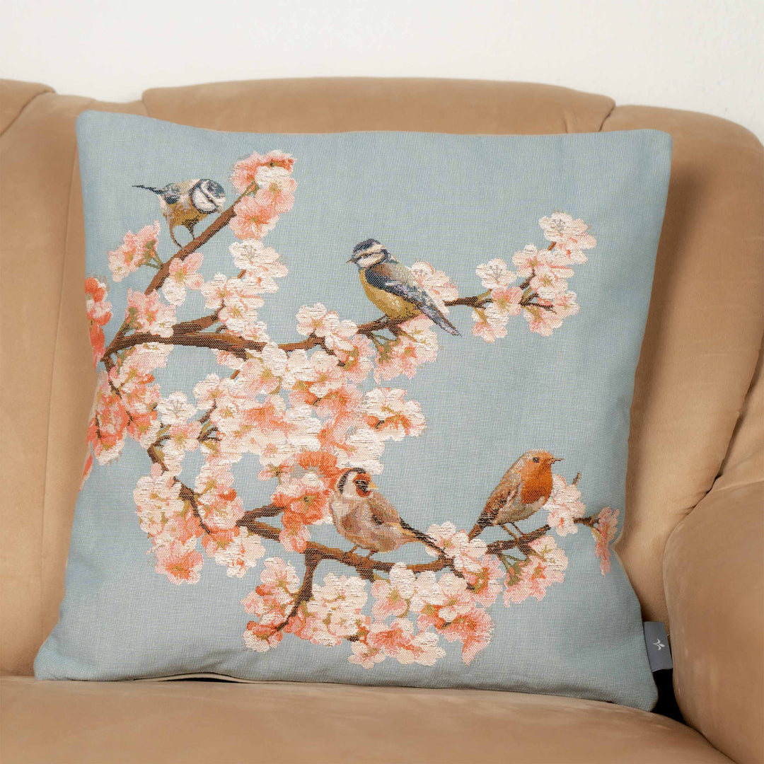 Blauer Kissenbezug mit Vögeln & Kirschblüte (Jacquard gewebt)