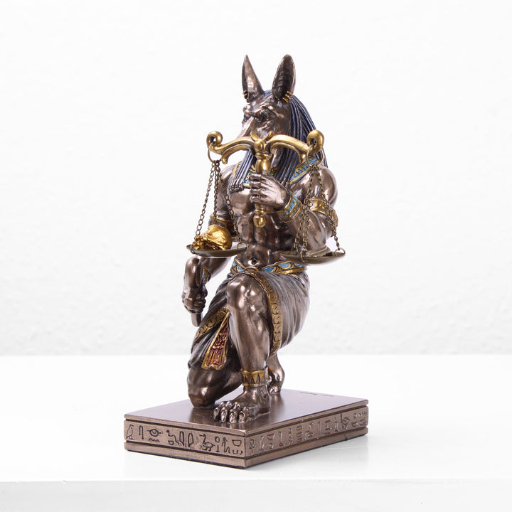Anubis knieend mit Waage der Gerechtigkeit (Kaltguss-Bronze Skulptur)
