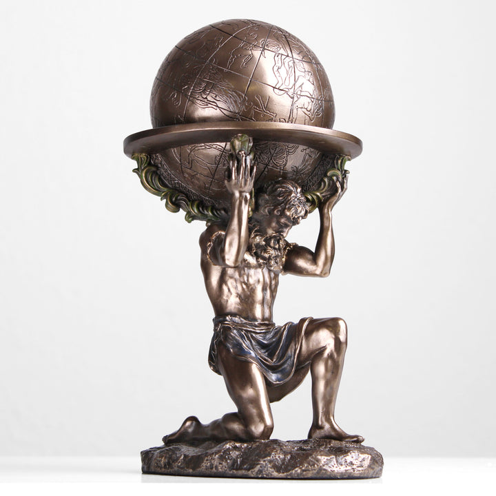Atlas (Bronzierte Skulptur aus Kunstharz)
