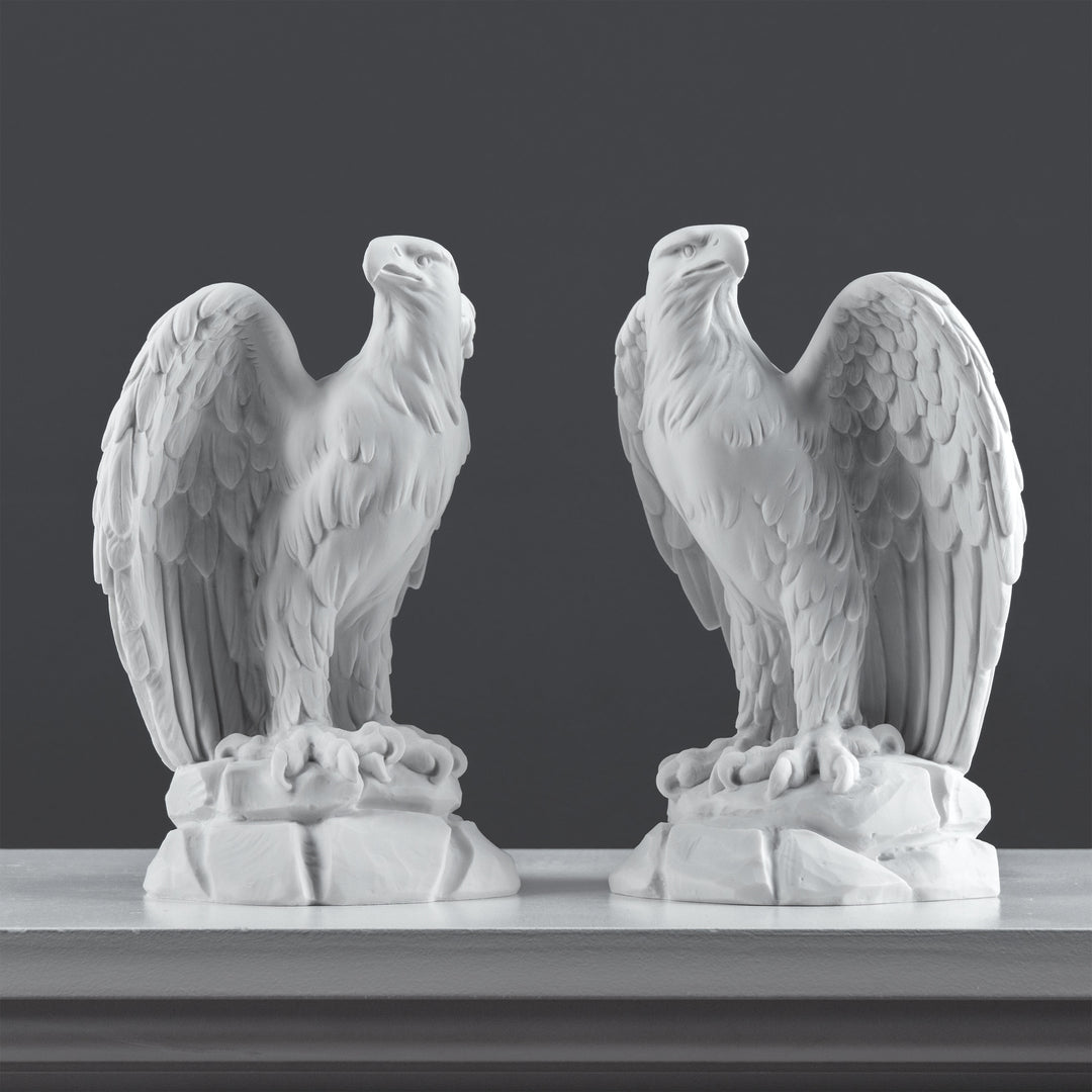 Adler Buchstützen (Symbol für Freiheit und Stärke)