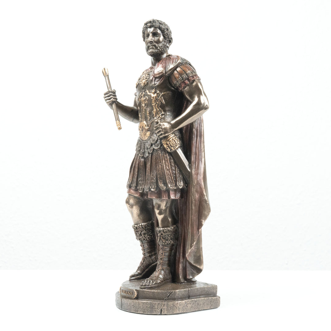 Hadrian Römischer Kaiser (Bronzierte Skulptur aus Kunstharz)