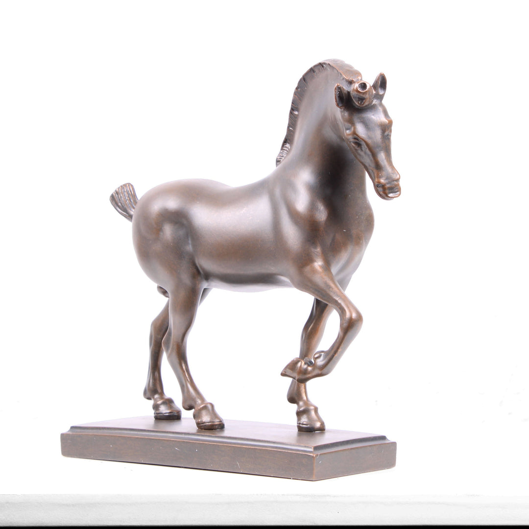 Leonardos Pferd Statue (Sforza Pferd Skulptur von Da Vinci)