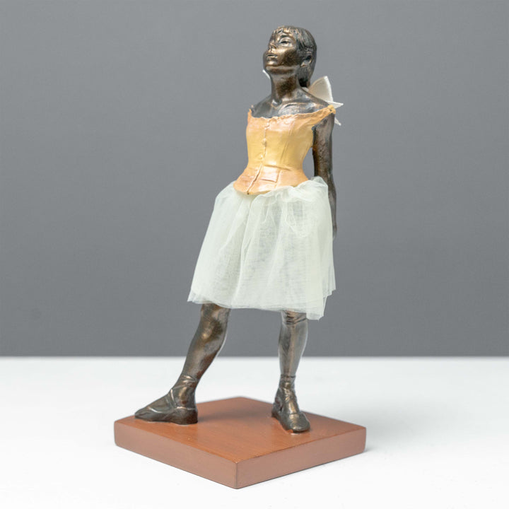 Kleine Tänzerin Statue (Bronzierte Skulptur aus Kunstharz)