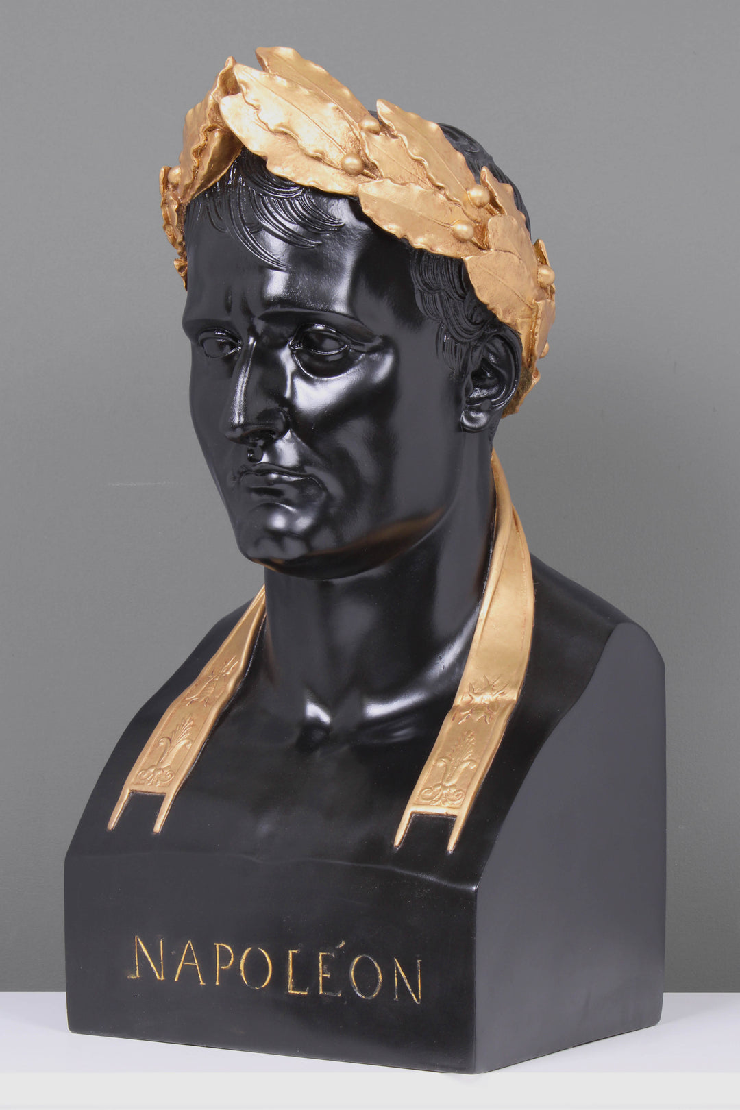 Napoleon als Caesar Büste (Schwarz und Vergoldet)
