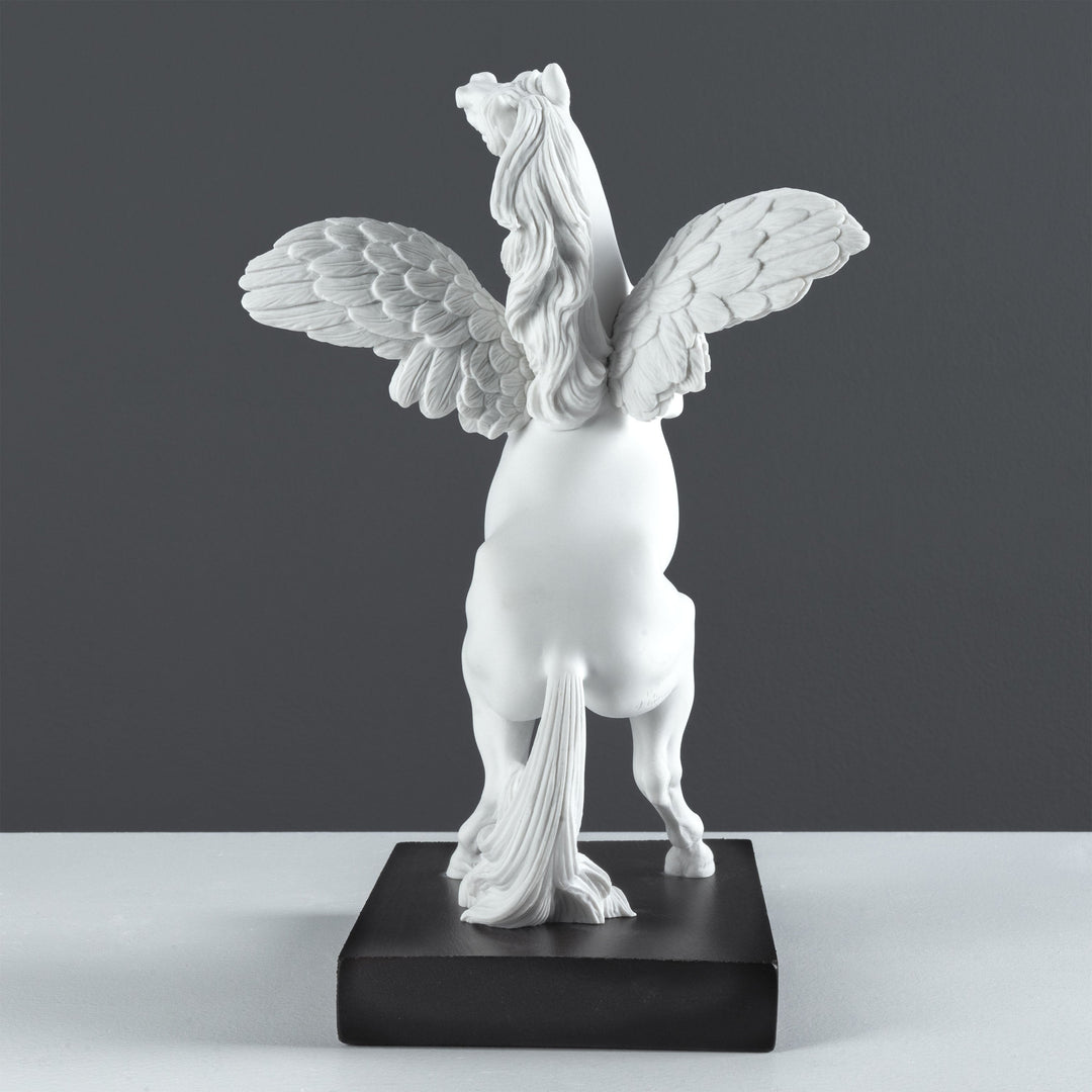 Pegasus Statue — Geflügeltes Pferd der griechischen Mythologie