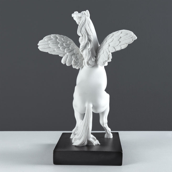 Pegasus Statue — Geflügeltes Pferd der griechischen Mythologie