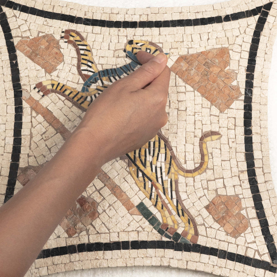 Tiger Marmor-Mosaik (Fragment)