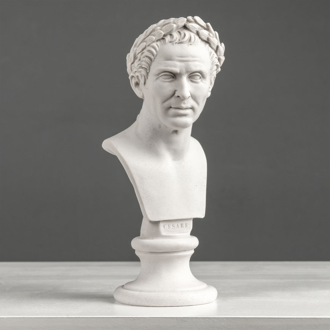 Julius-Caesar-Büste – Mit Lorbeerkranz des Sieges