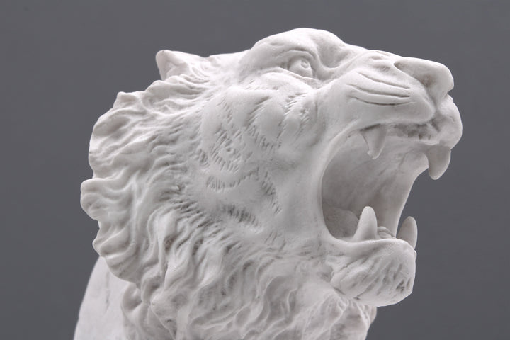 Tiger liegend und brüllend Statue (Klein)