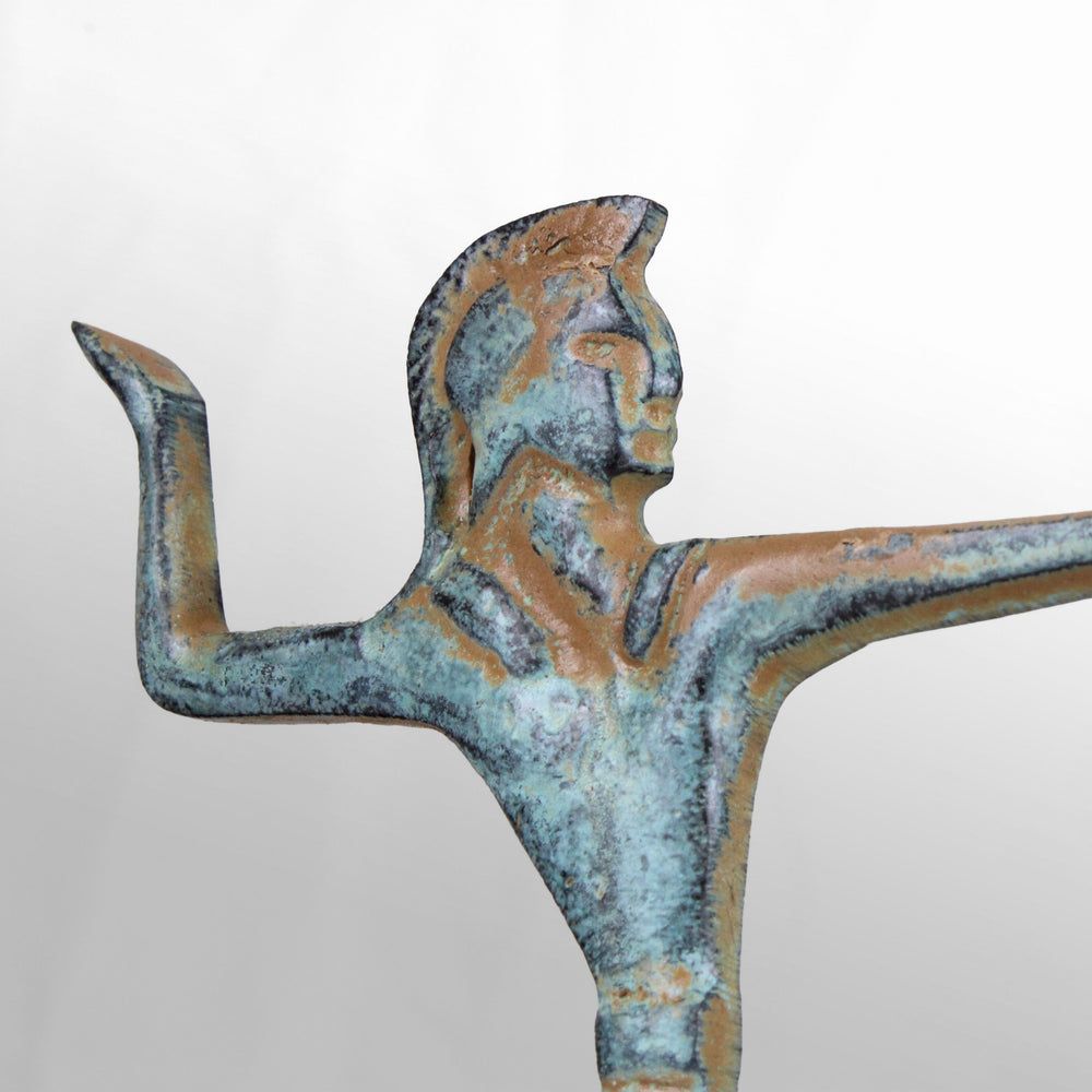 Antike Griechische Streitwagen-Statue eines siegreichen Kriegers