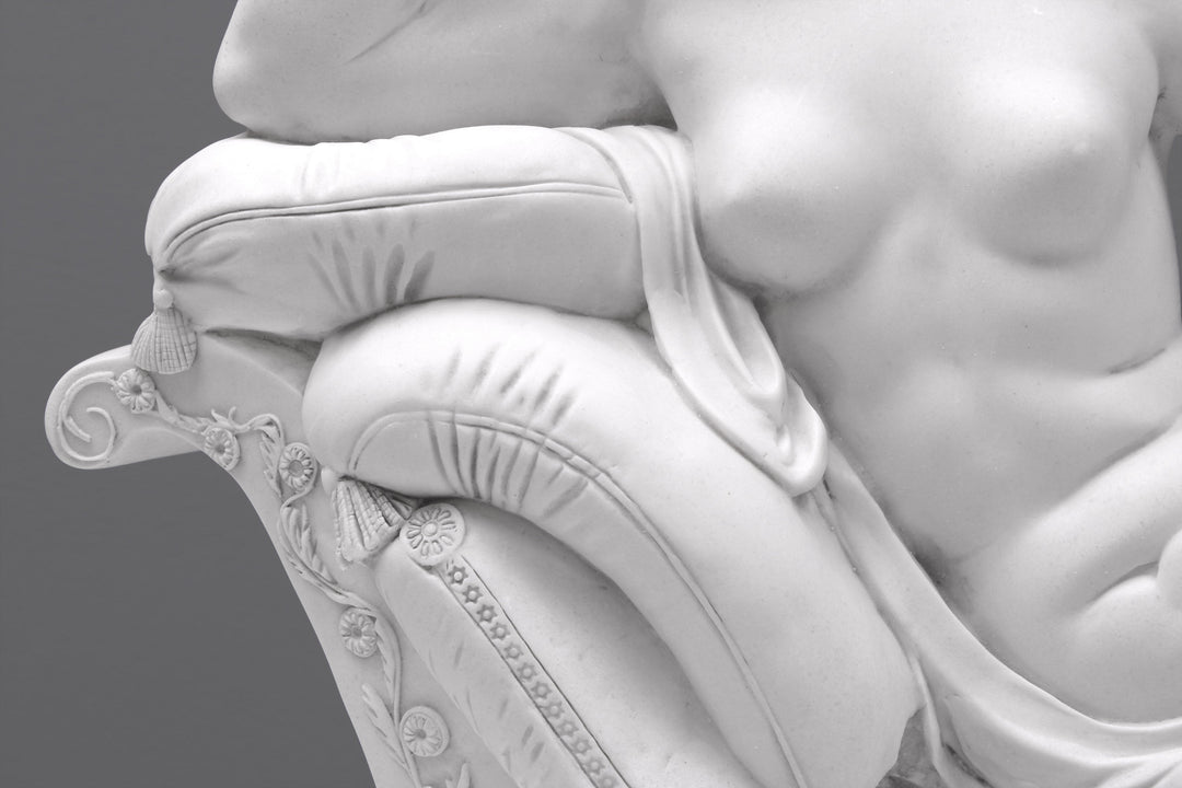 Paulina Borghese als Venus Statue (Klein)