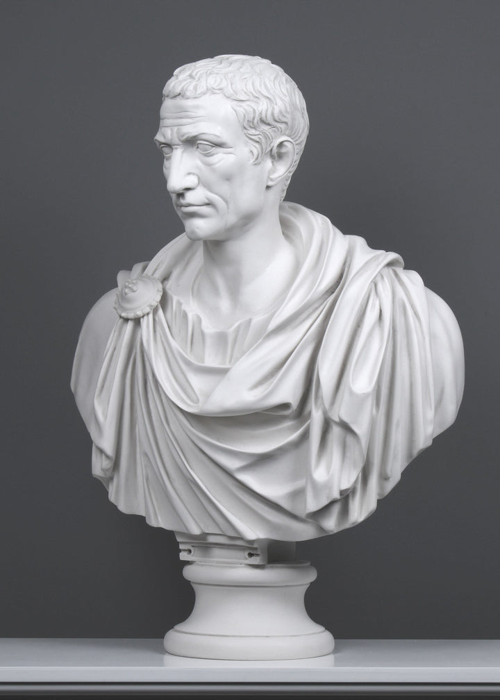 Julius Caesar Büste (in Toga)