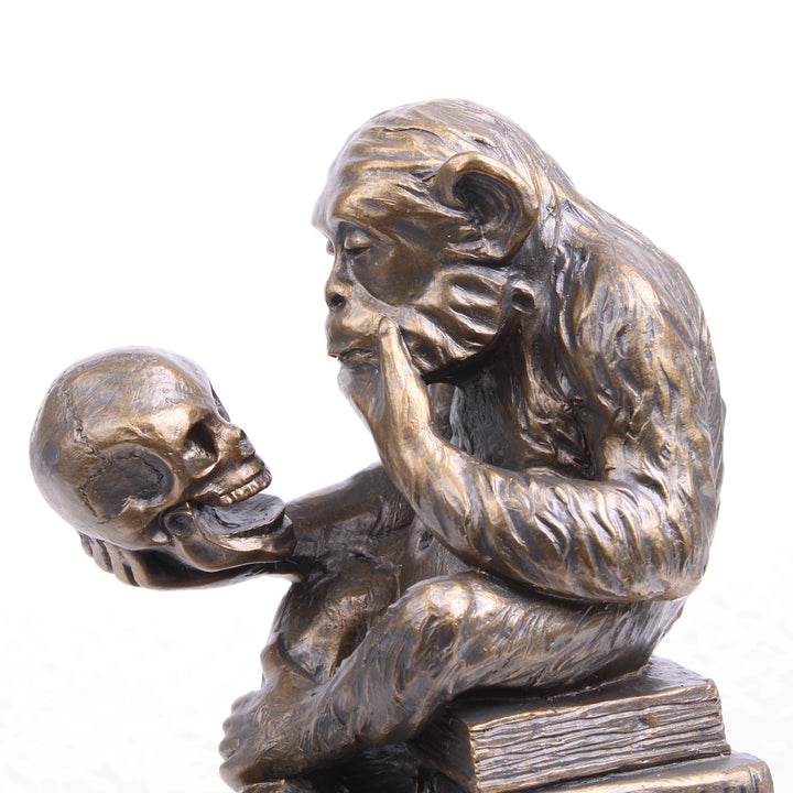 Affe mit Schädel Statue (Affe mit Schädel Skulptur von Hugo Rheinhold)