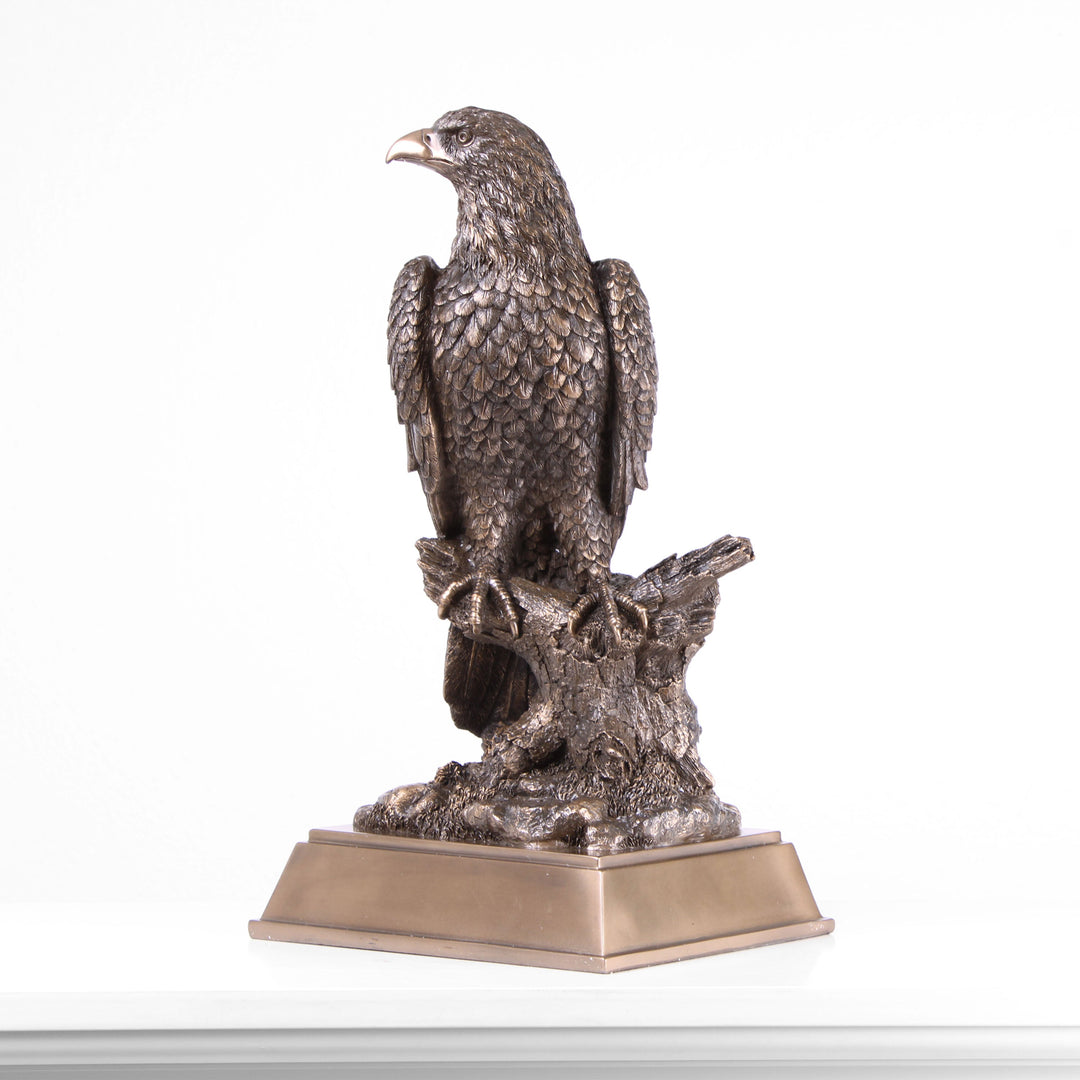 Adler (Bronzierte Skulptur aus Kunstharz)