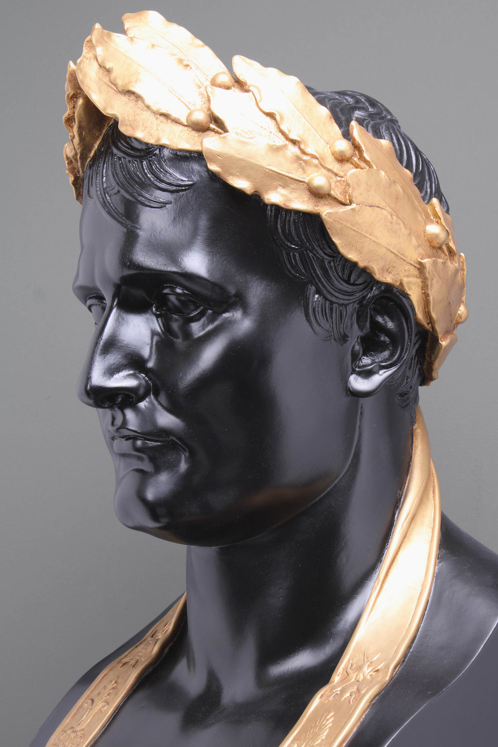 Napoleon als Caesar Büste (Schwarz und Vergoldet)