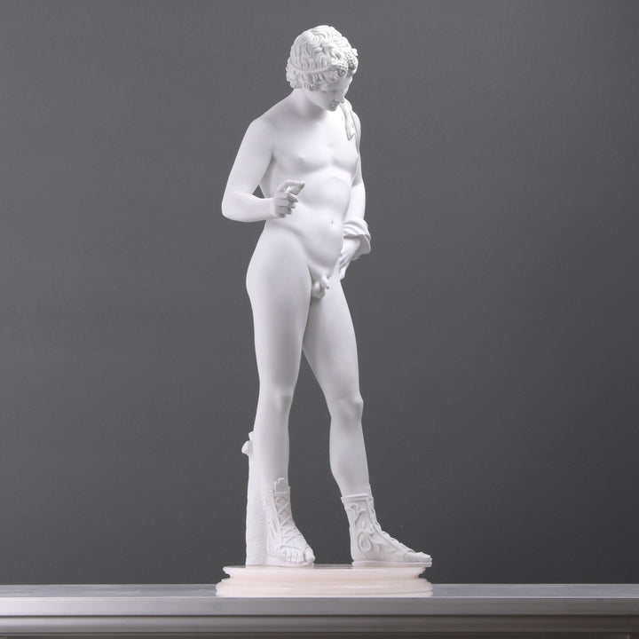 Narzissen Garten Statue