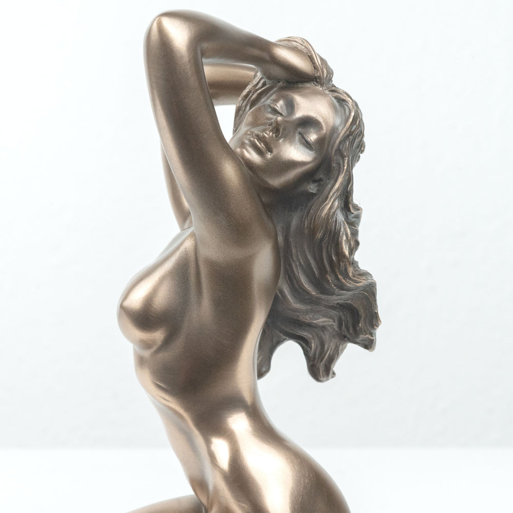 Nackte Frau Statue Kniend (Erotische Kaltguss-Bronze Skulptur)
