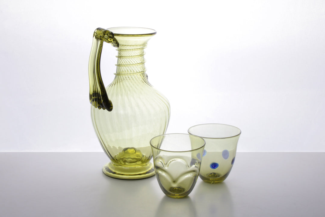 Römischer Glasbecher mit blauen Punkten im Set von 2