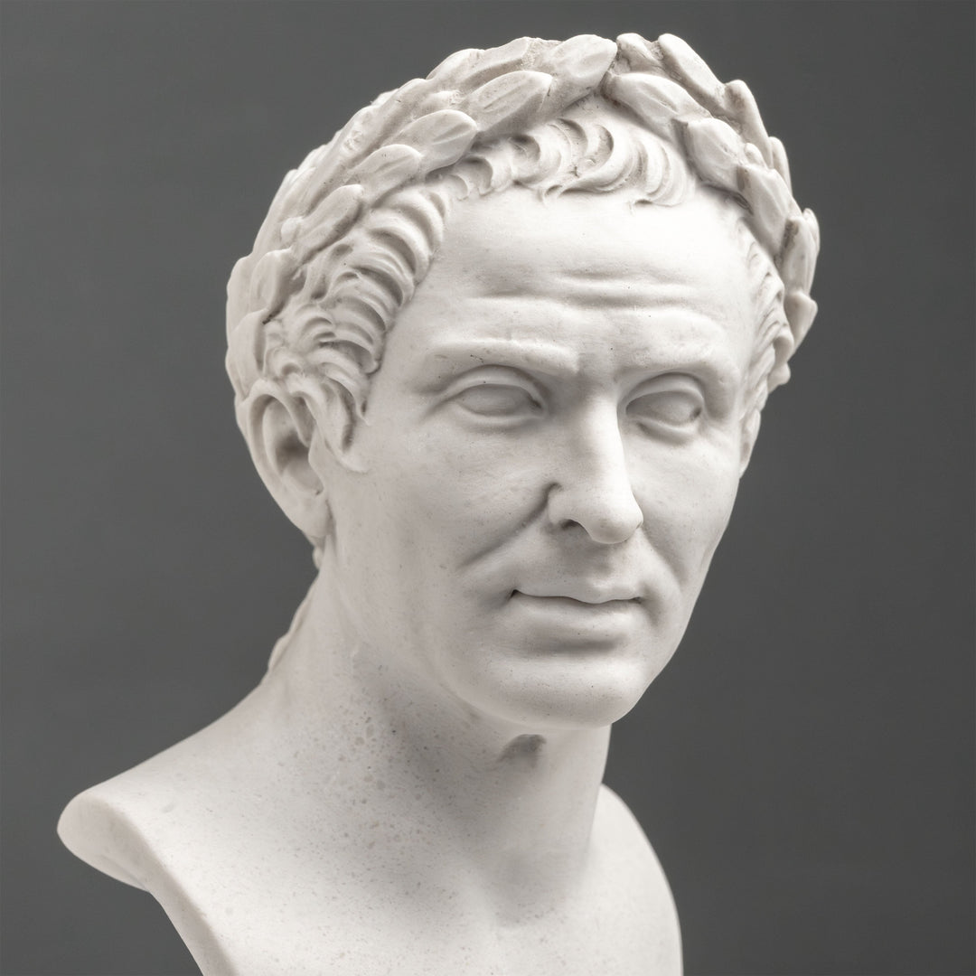 Julius-Caesar-Büste – Mit Lorbeerkranz des Sieges
