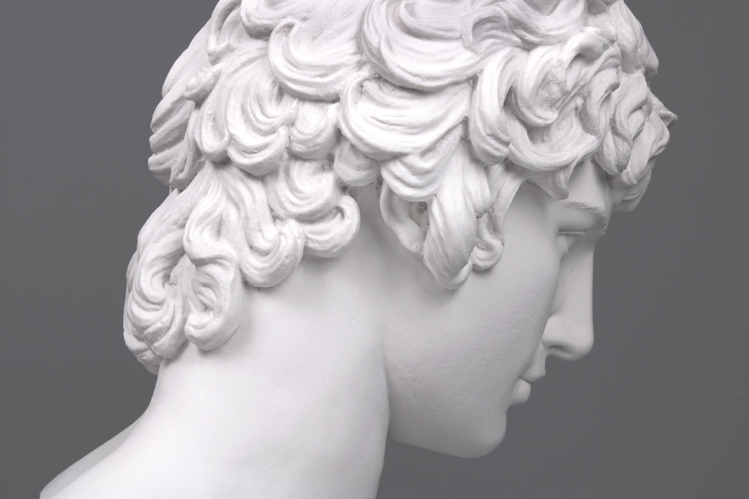 Antinous Bueste (Gross)