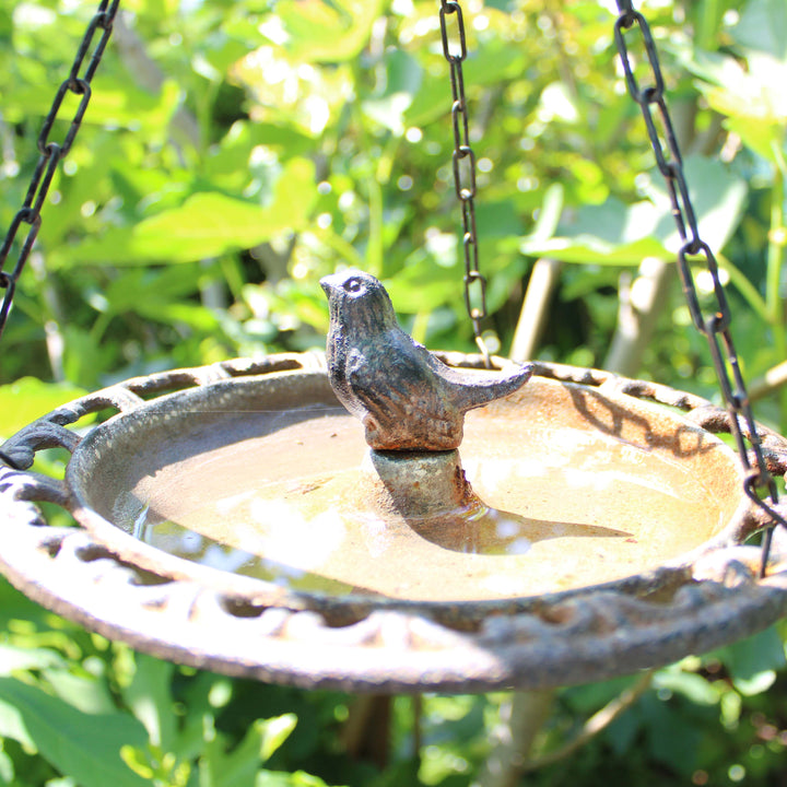 Hängende Vogeltränke aus Gusseisen