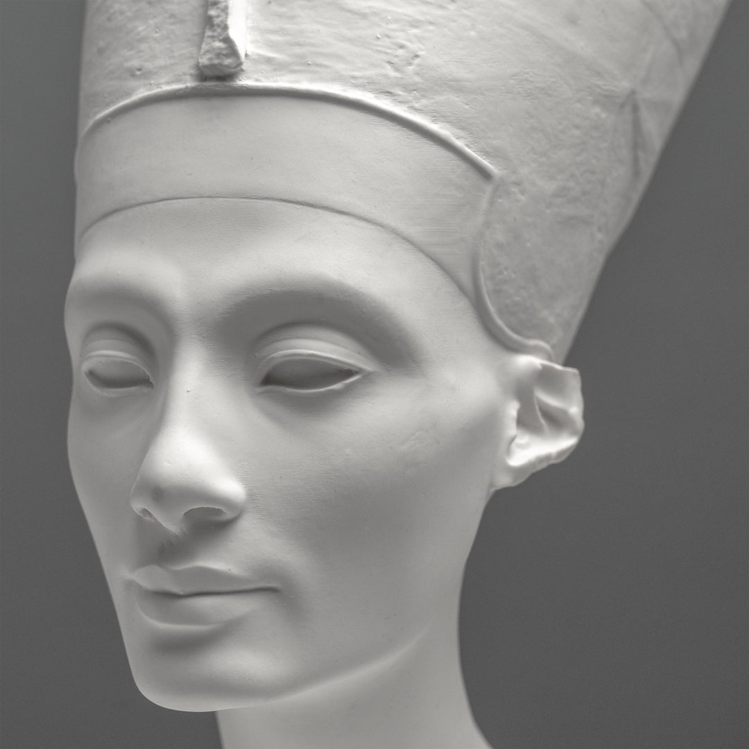 Nofretete Büste – Weiße Statue (Ägyptisches Museum Berlin)