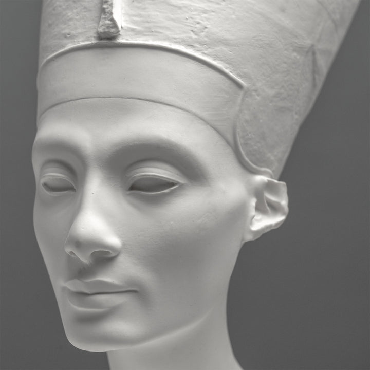 Nofretete Büste – Weiße Statue (Ägyptisches Museum Berlin)