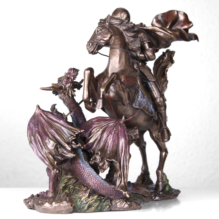 Heiliger Georg Tötet den Drachen (Bronzierte Skulptur aus Kunstharz)