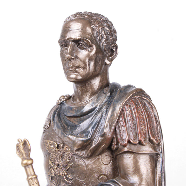 Julius Caesar (Bronzierte Skulptur aus Kunstharz)