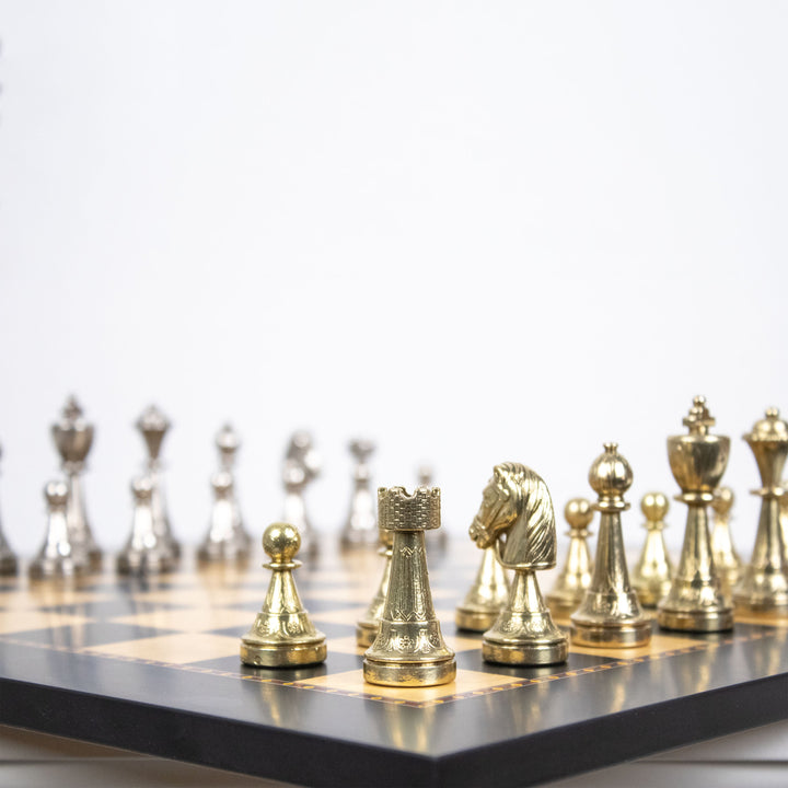 Italfama Staunton Schachset aus Metall mit Premium Queen’s Gambit Holzbrett